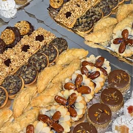 Gâteaux orientaux aux amandes pour l’Aid